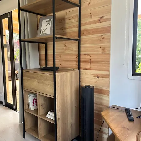 Дом отдыха Z Widokiem Na Jezioro Jora Wielka